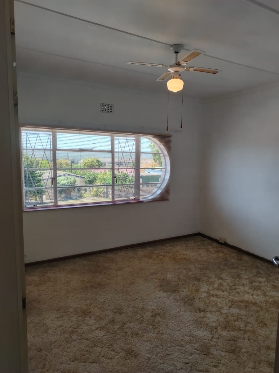 3 Bedroom Property for Sale in Bothasrus Eastern Cape